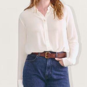 Everlane washable silk off white button down shirt size 6 medium
